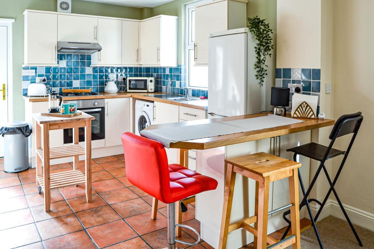 The Ella Fitzgerald - Modern 2 Bedroom Apartment, Super Close To City Centre Κάρντιφ Εξωτερικό φωτογραφία
